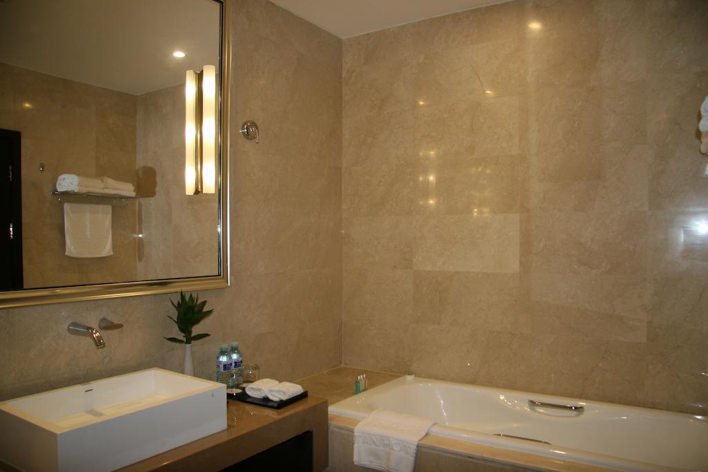 Ritan Hotel Downtown Beijing Room photo